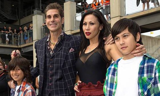 Hezron Wolfgang Farrell