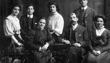 Lucy Theodate Holmes