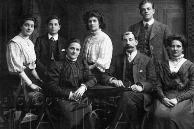 Lucy Theodate Holmes