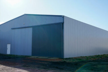 Metal Warehouses That Save Money Without Sacrificing Strength