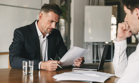 Reading Your Work Story How Lenders Evaluate Employment History and Income Proofs