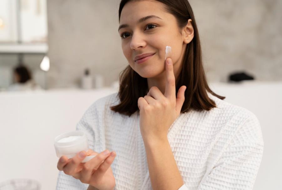 How Creme Dermopurifiante Reduces Blemishes 3 How Creme Dermopurifiante Reduces Blemishes 3