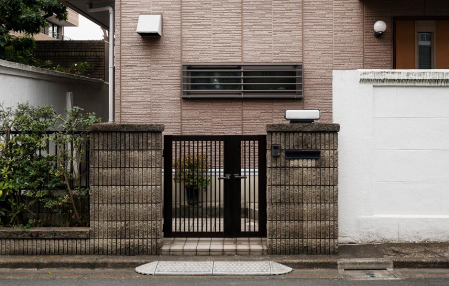 Why Steel Gates Offer Unmatched Durability And Security 4