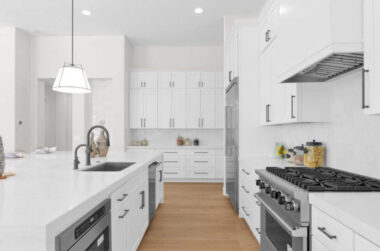 5 Wholesale Kitchen Cabinet Providers in Phoenix for Investor Renovations