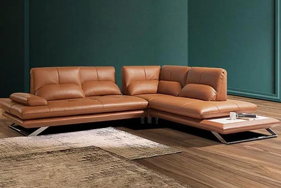 6 Elegant Ways To Style Curved Leather Sofa In Your Home 2