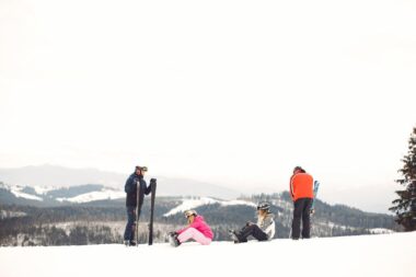 Planning a Family Ski Vacation Without the Headache