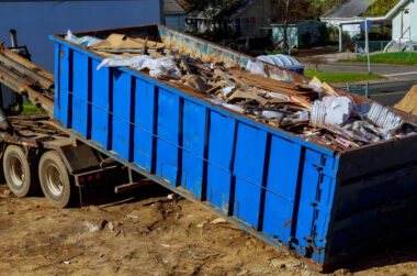 The Benefits of Renting a Dumpster