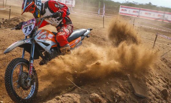 What Safety Gear Do Electric Dirt Bike Riders Need