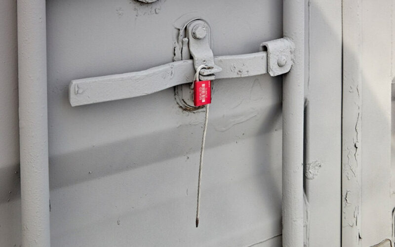 Why Some Shipments Fail Despite Using Indicator Seals