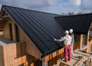 5 Qualities To Look For In Top Notch Roofing Contractors 1