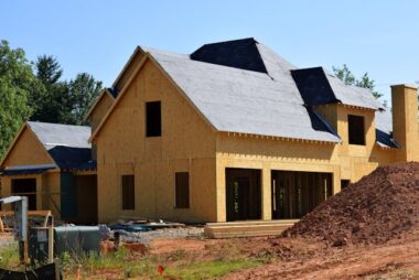 The Pros and Cons of Buying a Newly Built Property