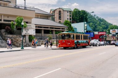 How to Plan a Relaxing Gatlinburg Stay Downtown