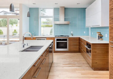 Top Kitchen Remodeling Trends and Practical Tips for a Stylish Functional Space
