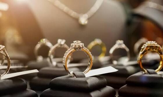 Diamond Jewelry Essentials Ultimate Buyers Guide