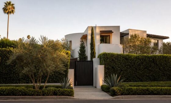 How To Compare Los Angeles Luxury Neighborhoods By Privacy Views And Daily Life In 2026