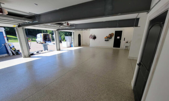 What Makes a Garage Floor Coating Last in Chesapeake Virginia