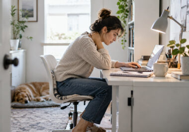 7 Signs Your Home Office Isnt as Comfortable as It Should Be